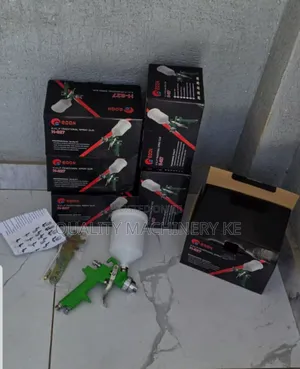 Easy to Use and Maintain Edon Spray Gun Plastic Bottle