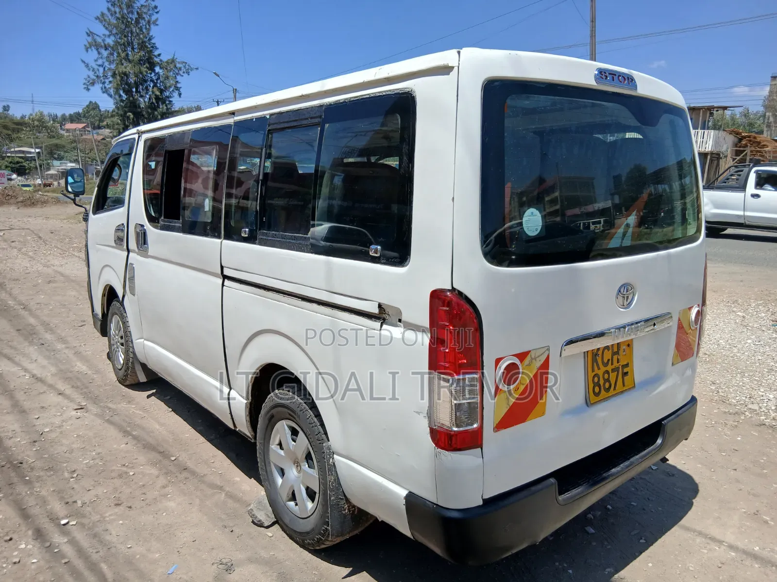 Toyota HiAce 2010 White
