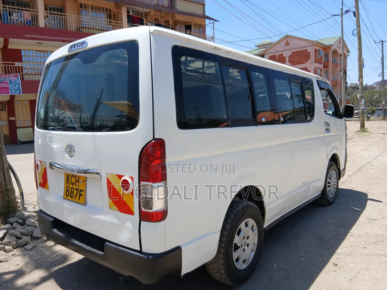 Toyota HiAce 2010 White