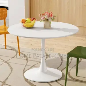 Dining Table; Modern Kitchen Dining Table for Comfortable Family
