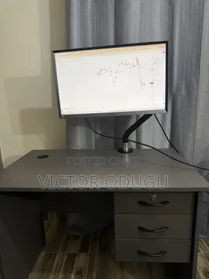 27 Inch Samsung Monitor