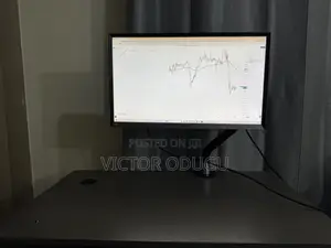 27 Inch Samsung Monitor