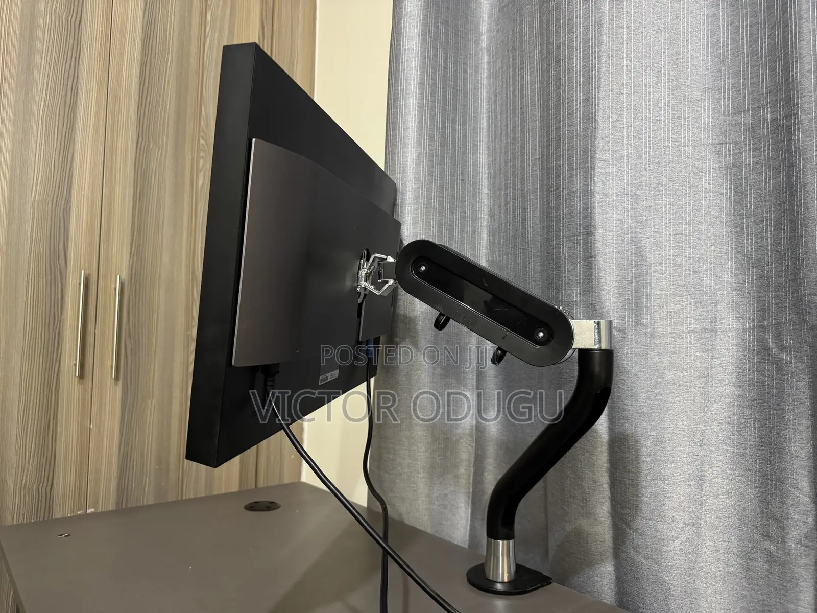 27 Inch Samsung Monitor