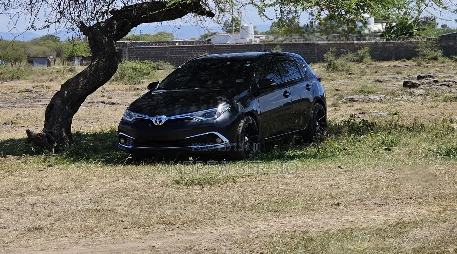 Toyota Auris 2016 Black