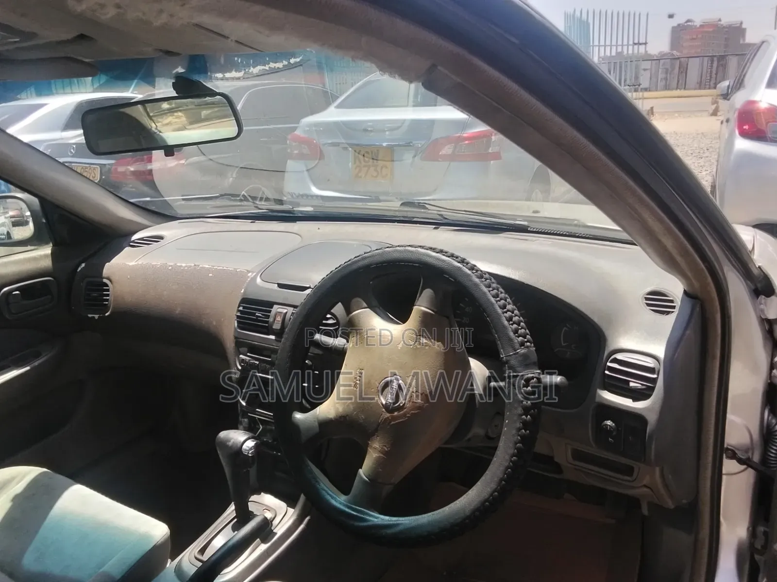 Nissan FB15 2000 Silver