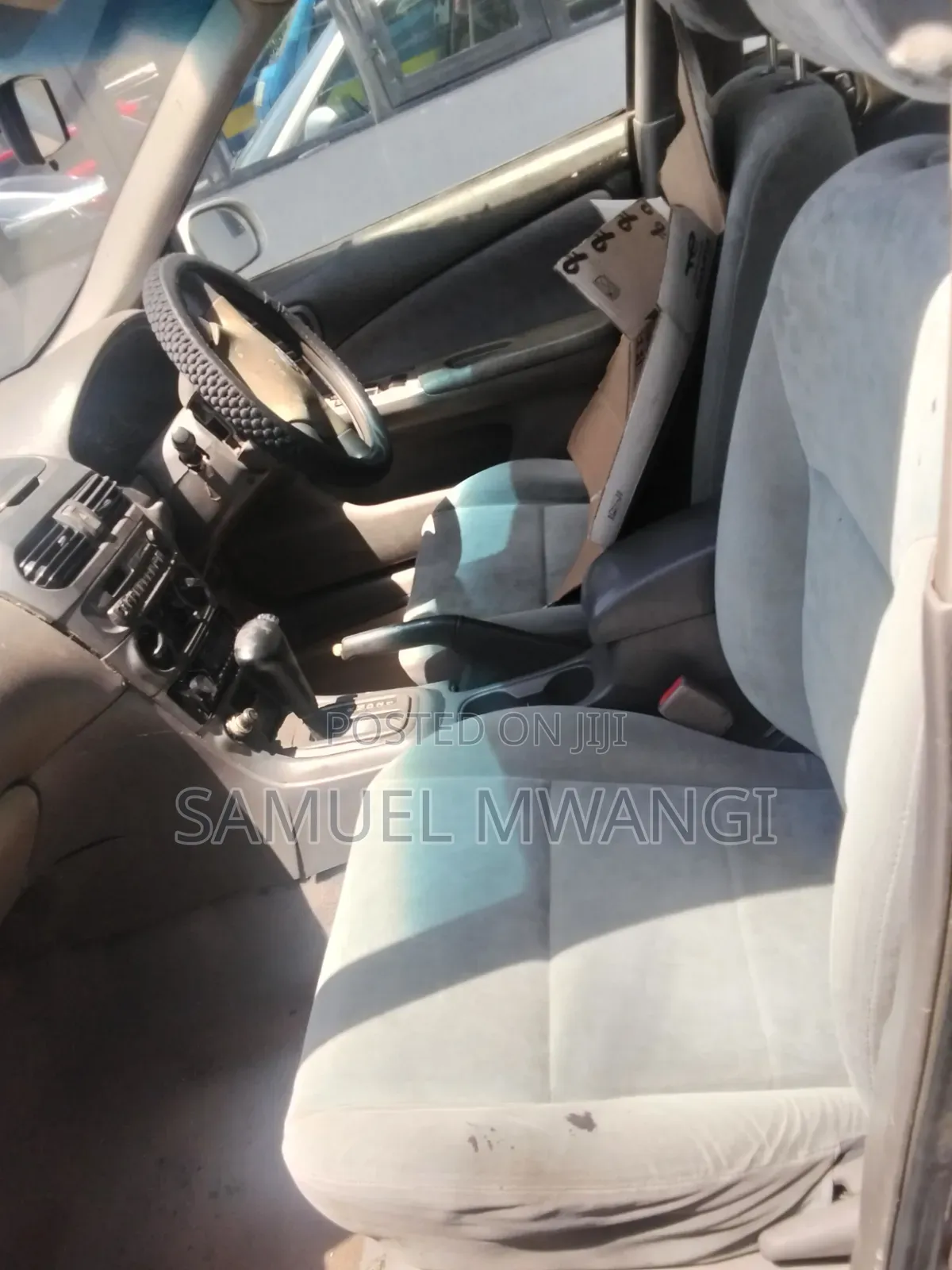 Nissan FB15 2000 Silver
