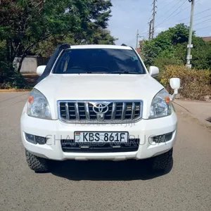 Toyota Land Cruiser Prado 2006 White