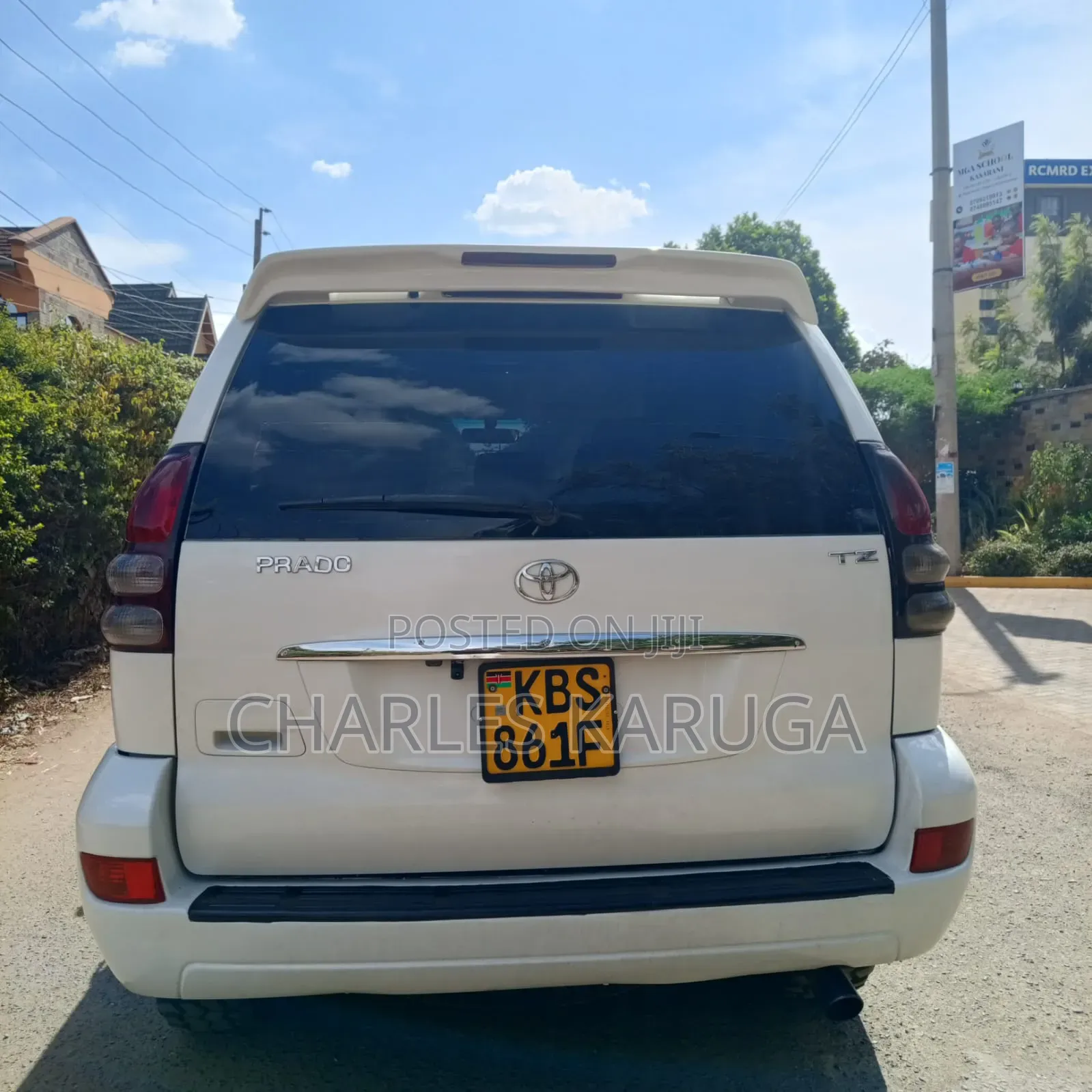 Toyota Land Cruiser Prado 2006 White