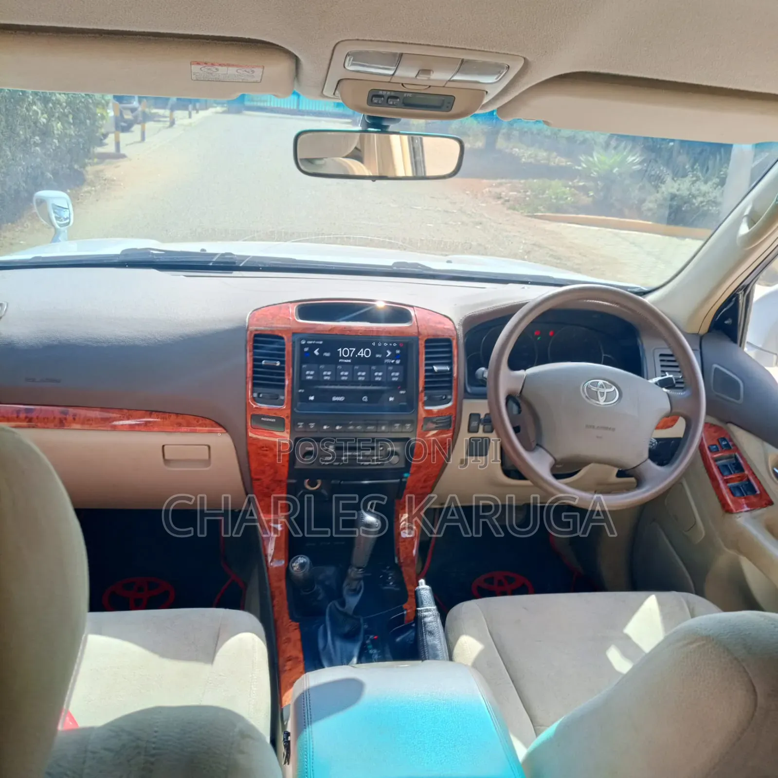 Toyota Land Cruiser Prado 2006 White