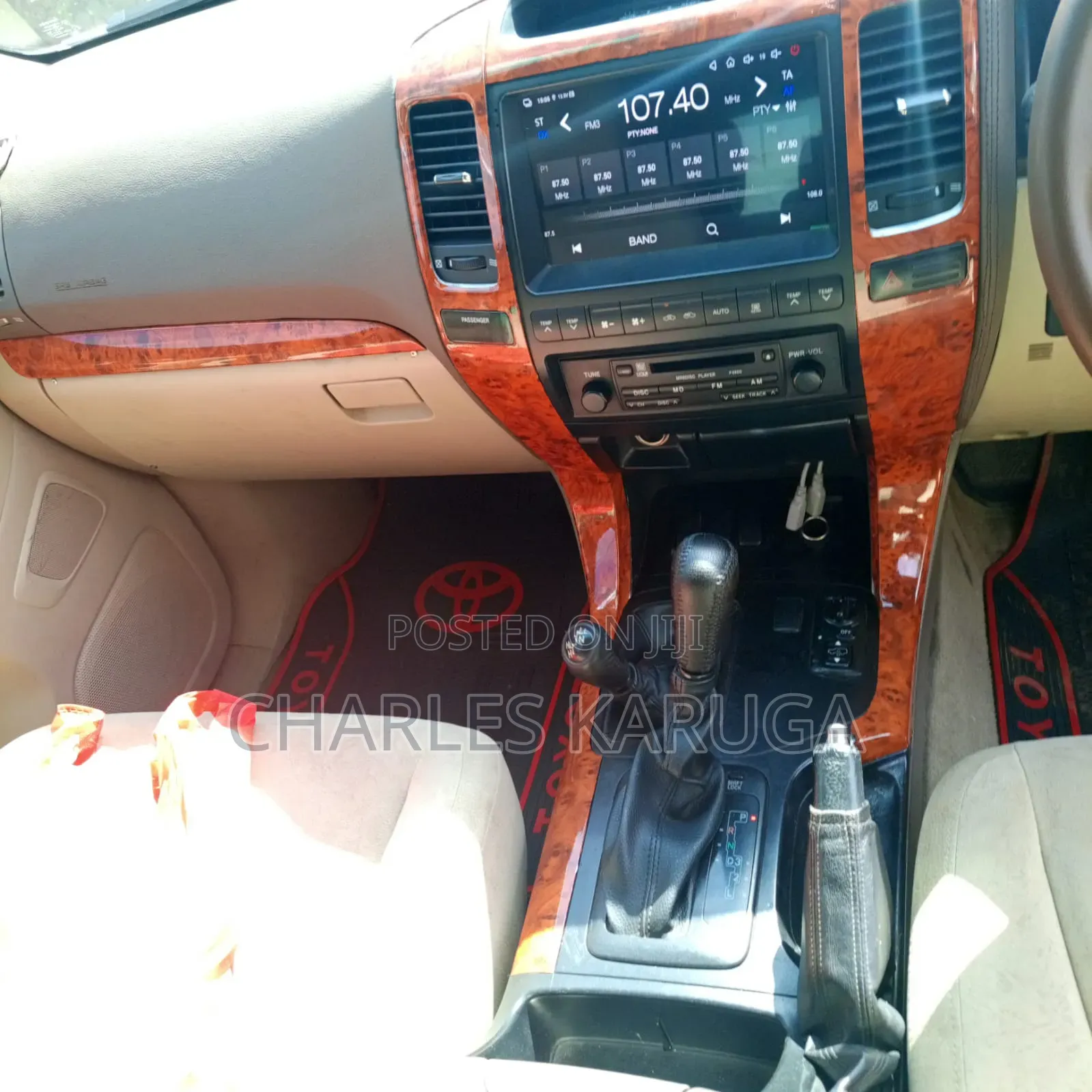 Toyota Land Cruiser Prado 2006 White