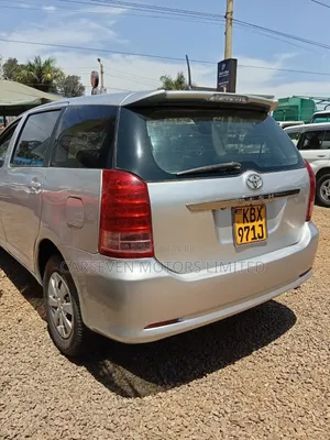 Toyota Wish 2006 Silver