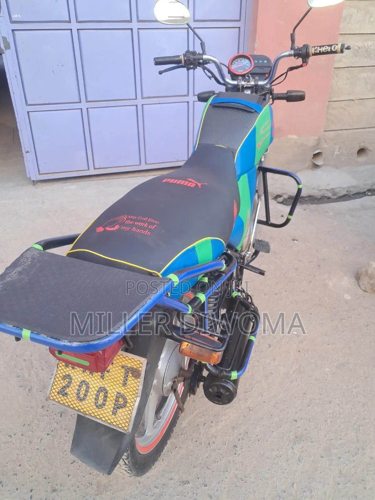 Honda CB 2022 Blue