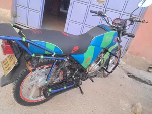 Honda CB 2022 Blue