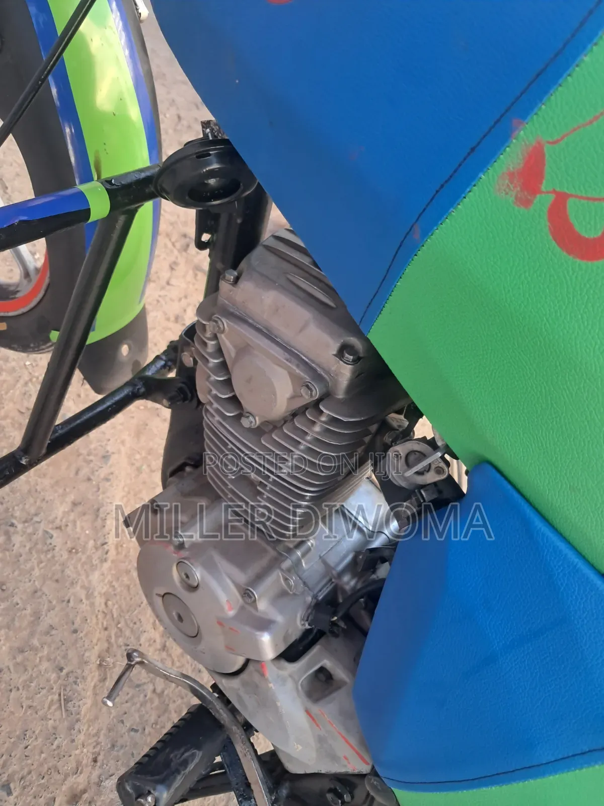 Honda CB 2022 Blue