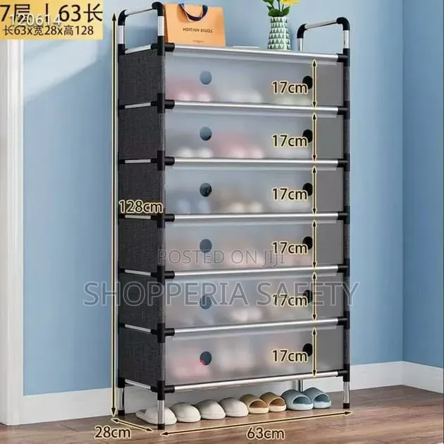 *Enclosed Shoerack