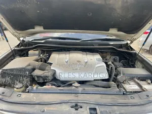 Toyota Land Cruiser 2008 White