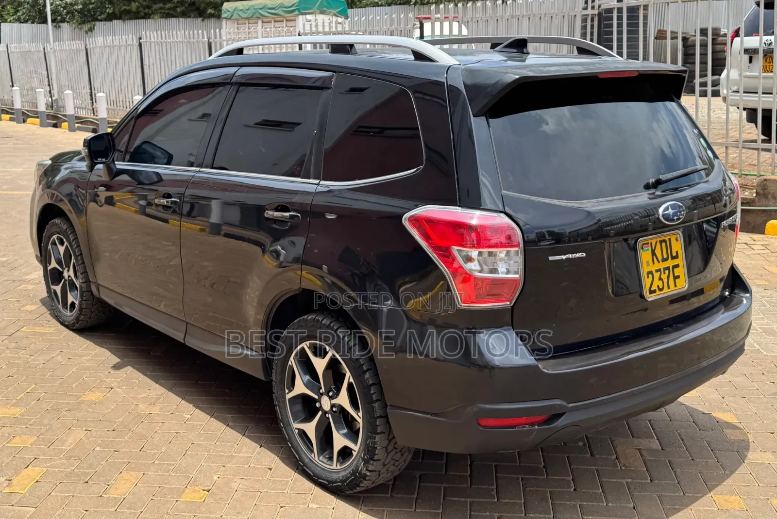 Subaru Forester 2015 Black