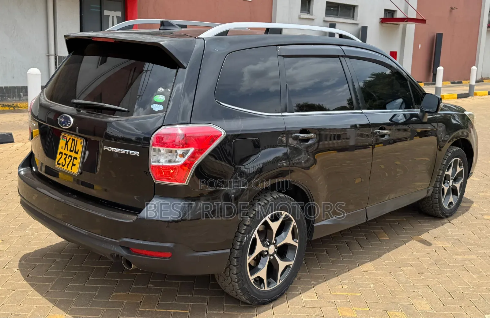 Subaru Forester 2015 Black
