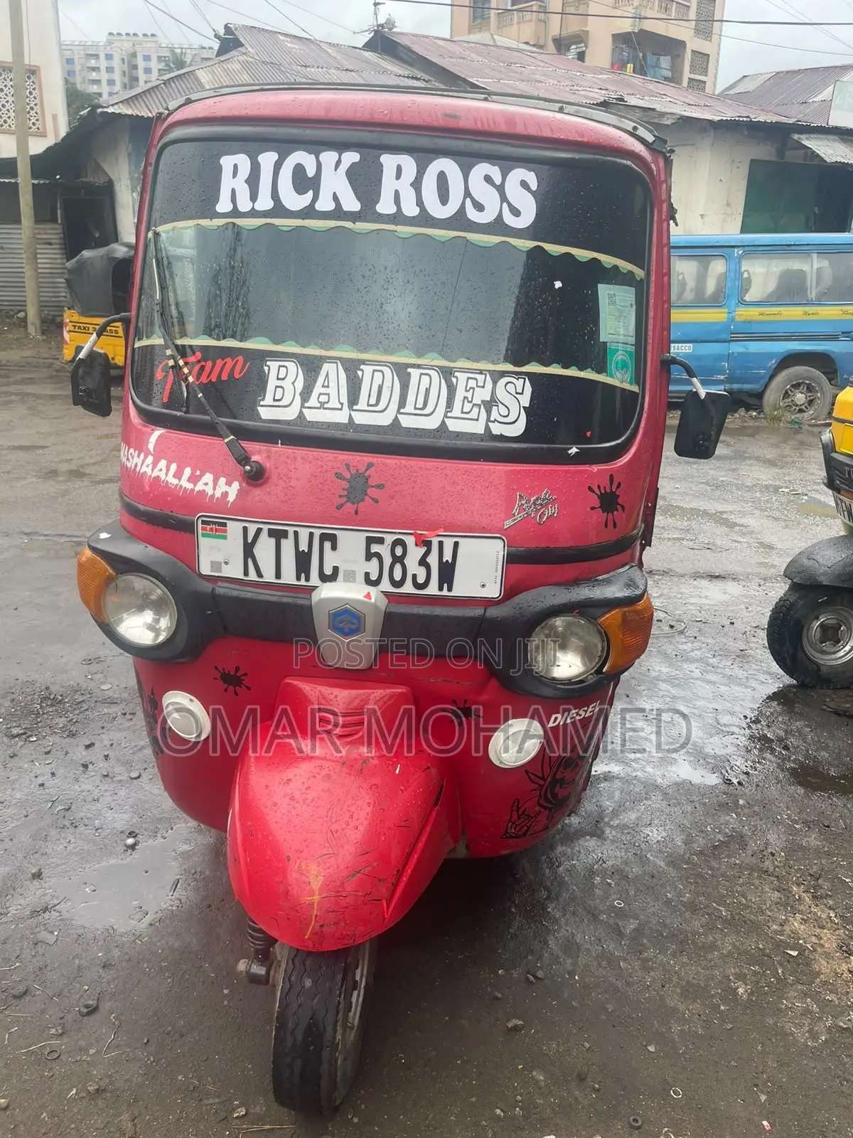 Piaggio 2021 Red