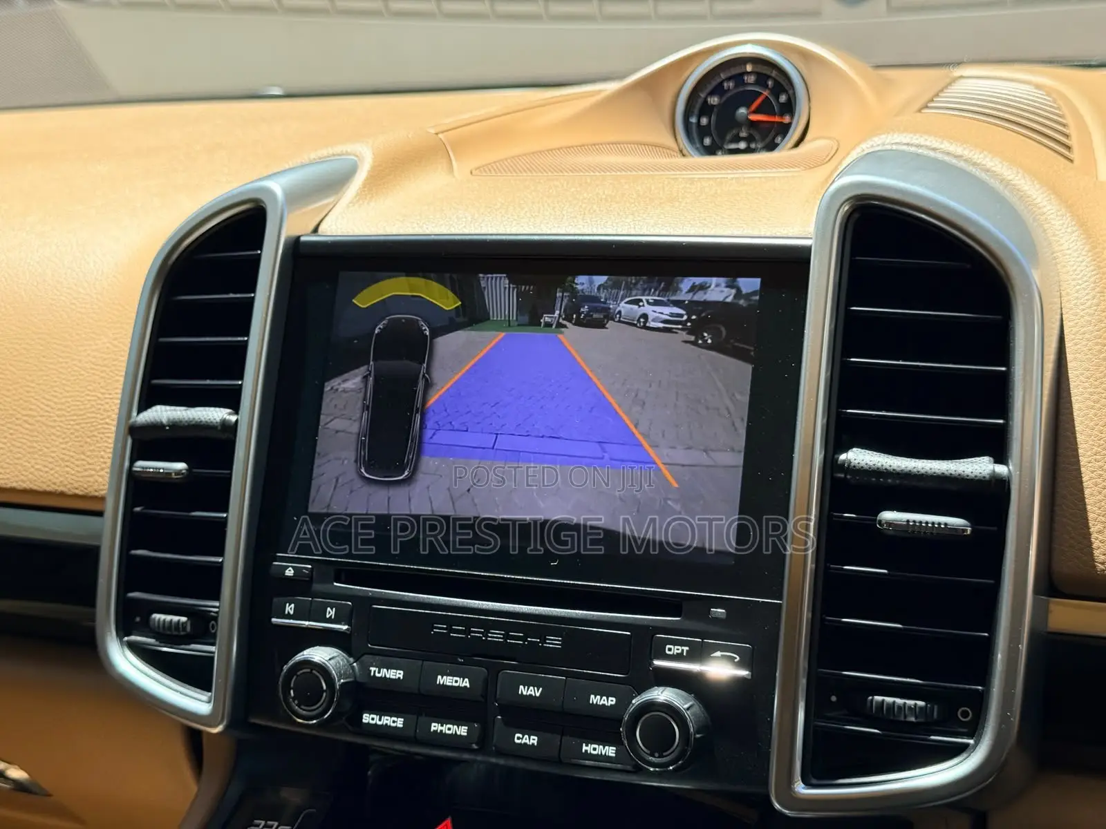 Porsche Cayenne 2016 Brown