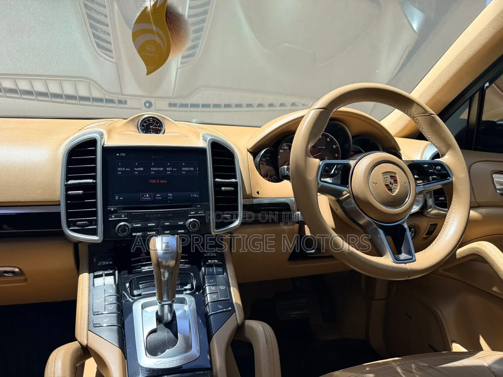 Porsche Cayenne 2016 Brown