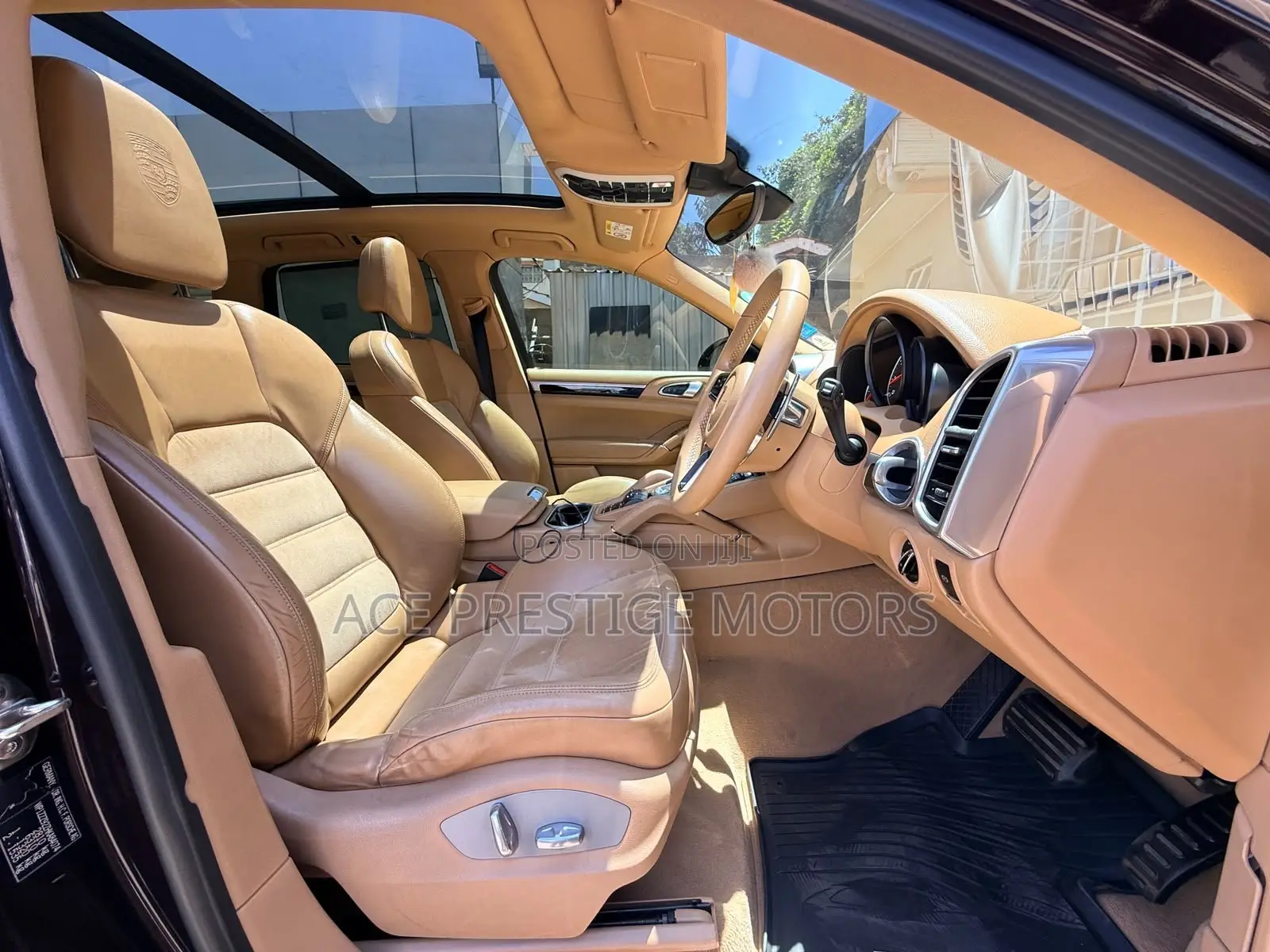 Porsche Cayenne 2016 Brown