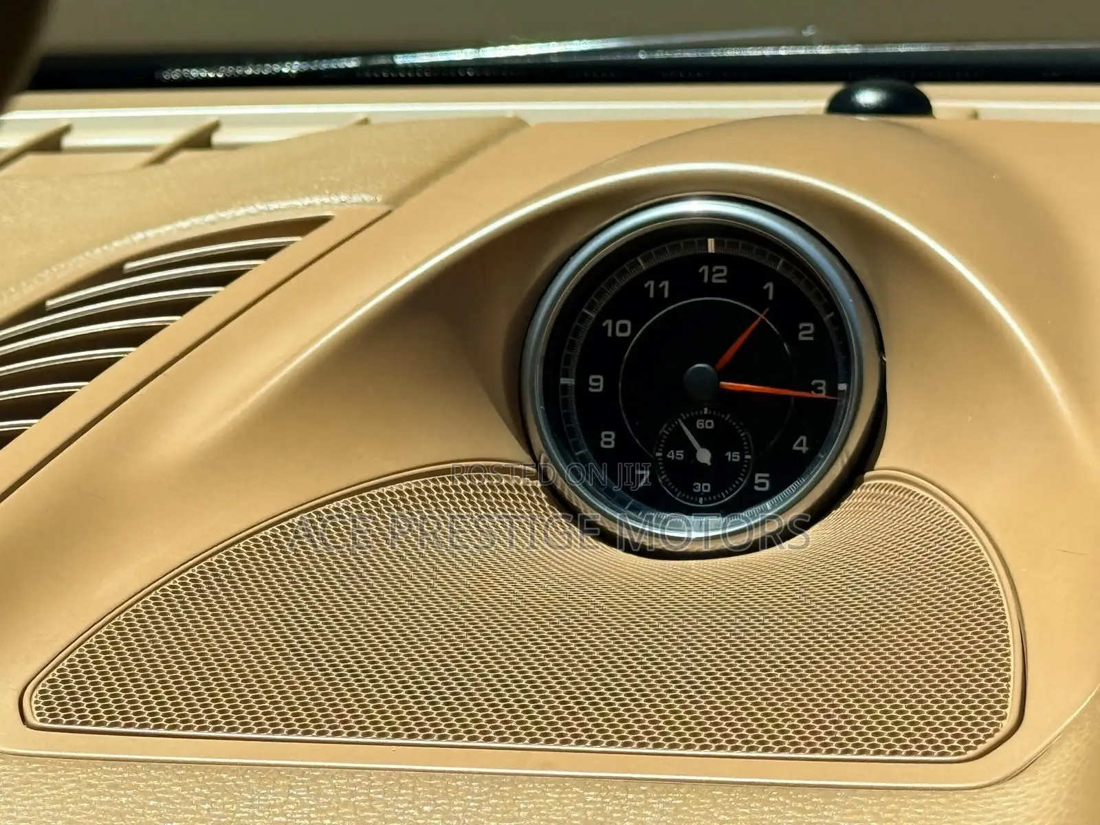 Porsche Cayenne 2016 Brown
