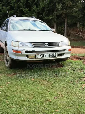 Toyota Corolla 1.5 Break Automatic 2002 Gray