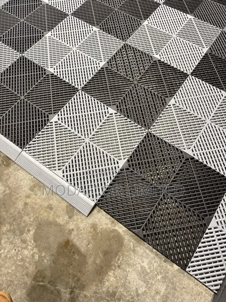 Garage Interlocking Floor Mats | Durable 18mm Flooring