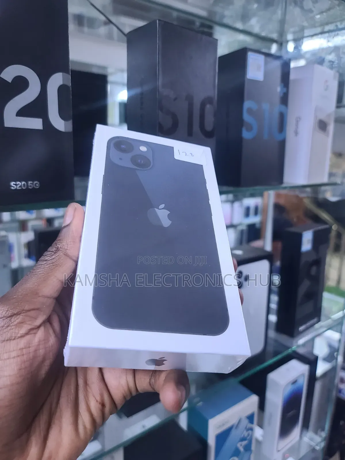 New Apple iPhone 13 256 GB Blue