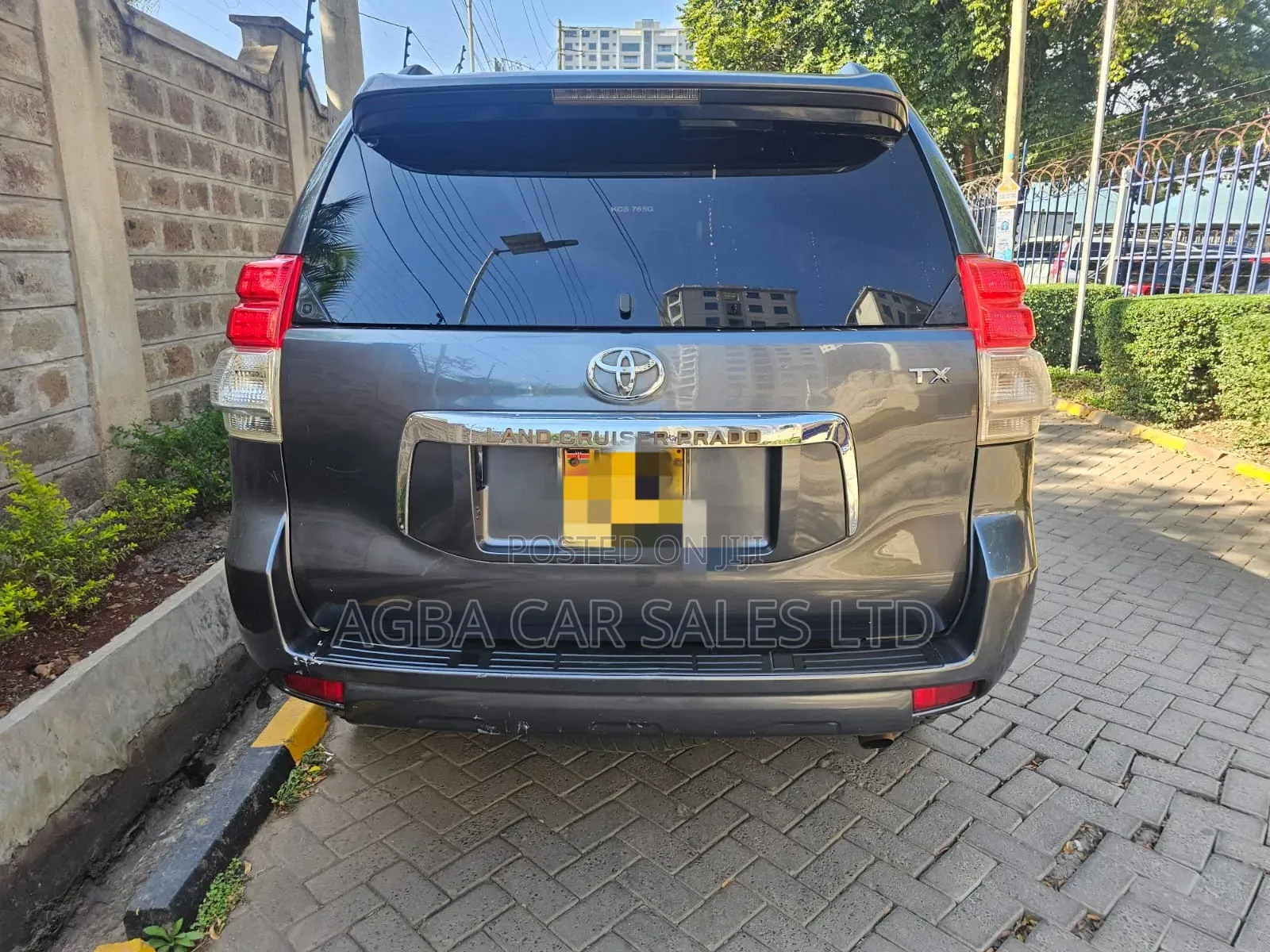 Toyota Land Cruiser Prado 2013 Gray
