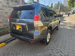 Toyota Land Cruiser Prado 2013 Gray