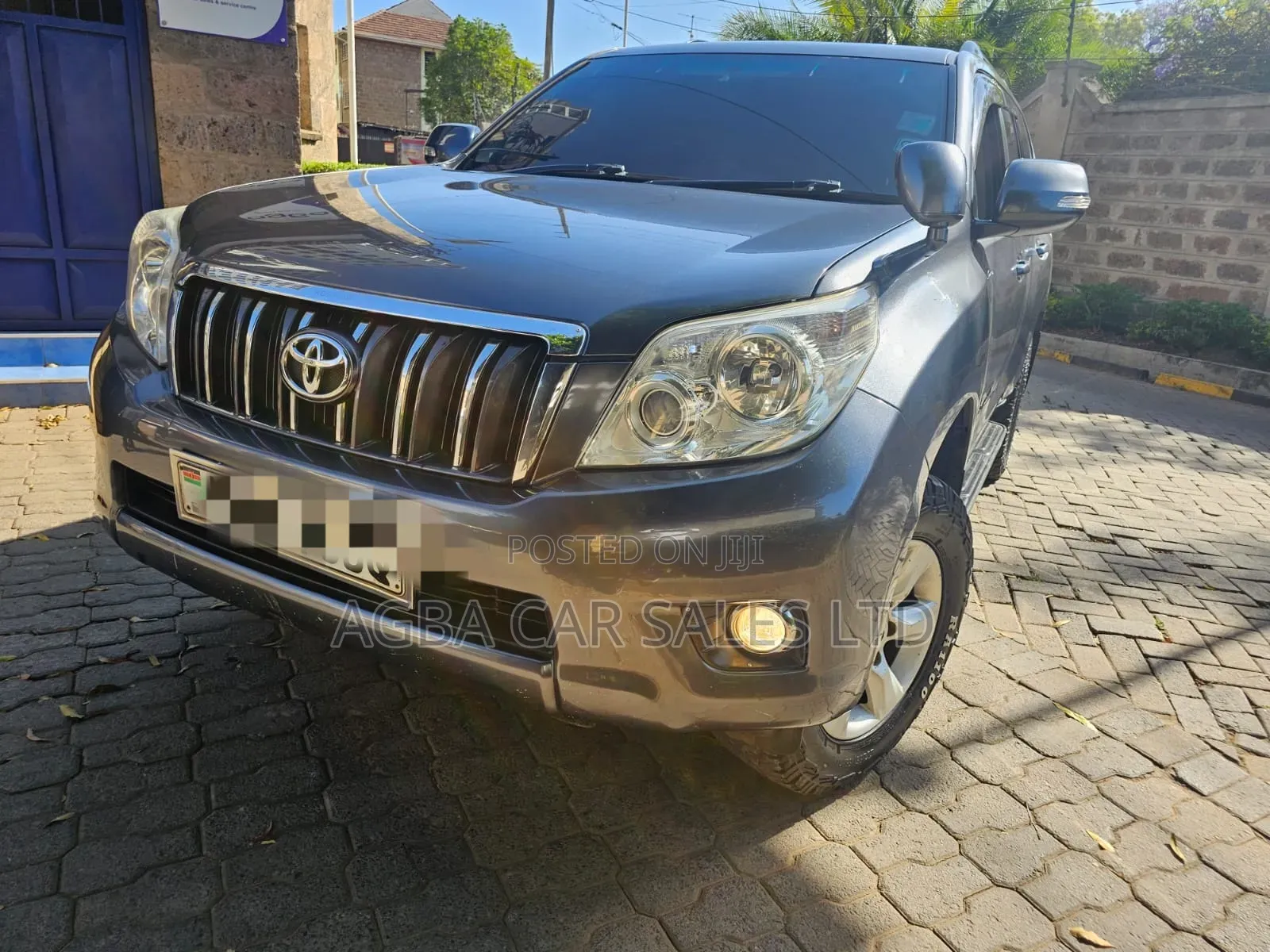Toyota Land Cruiser Prado 2013 Gray
