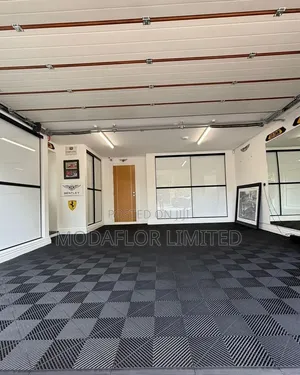 Garage Interlocking Floor Mats | Easy Modular Floor Solution
