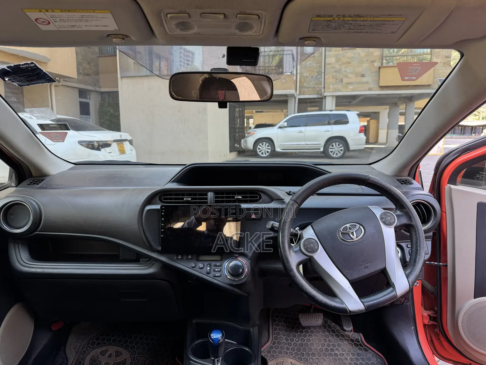 Toyota Aqua 2012 Orange