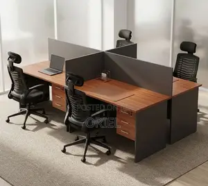 4-Station Modular Office Workstation – Modern Team Work Desk