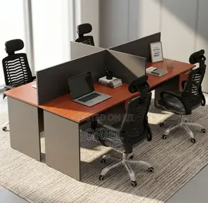 4-Station Modular Office Workstation – Modern Team Work Desk