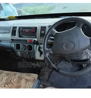 Toyota HiAce 2008 Silver