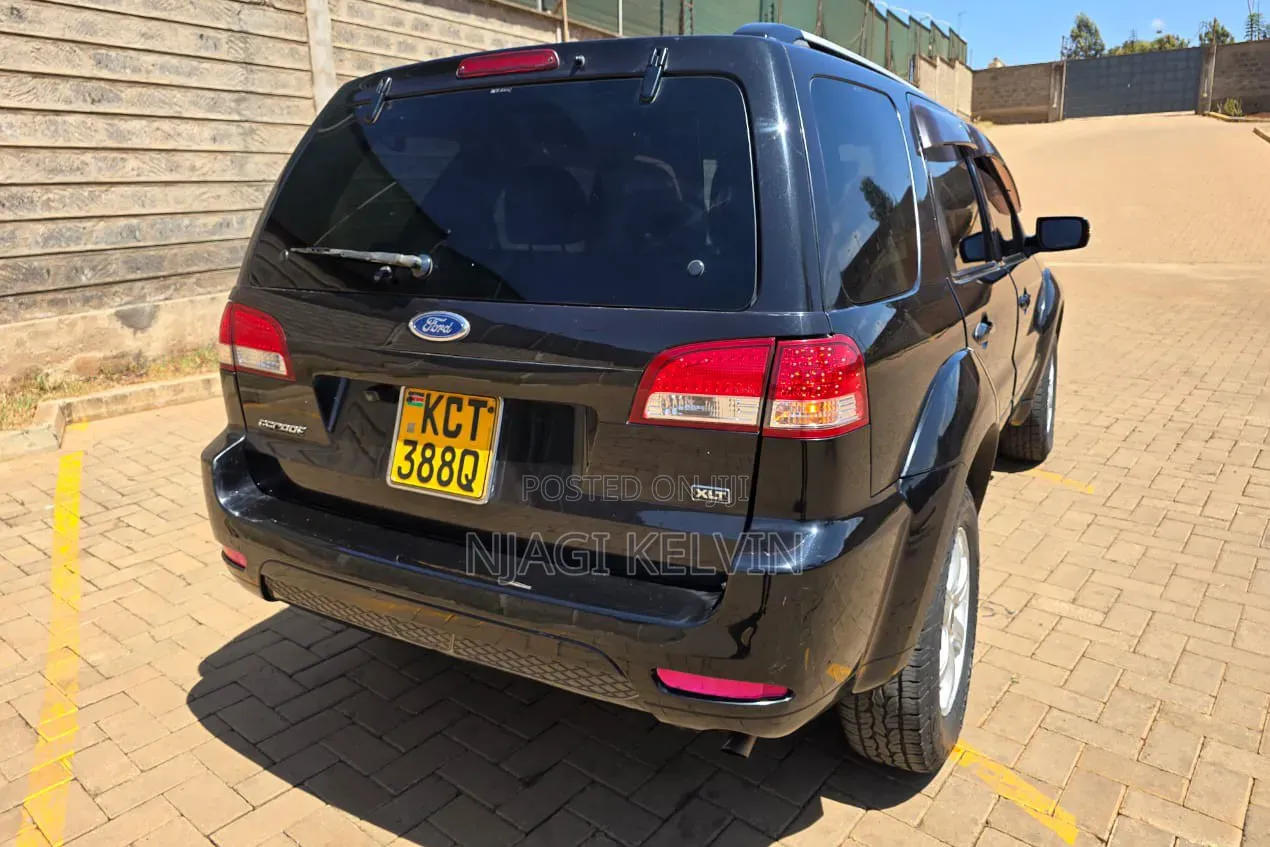 Ford Escape XLT 2011 Black