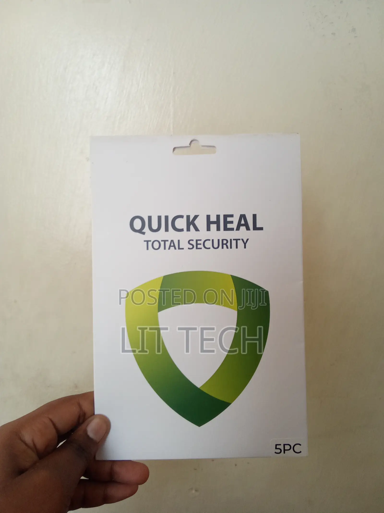Quick Heal Total Security (5 PC / 5 User) Software 1 Year Subscription