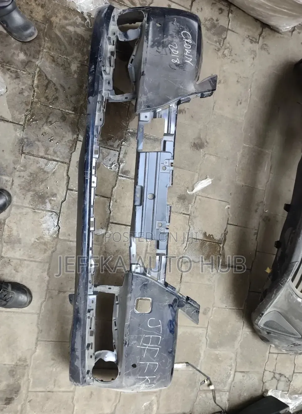 Crown 2018 Front Bumper Shell