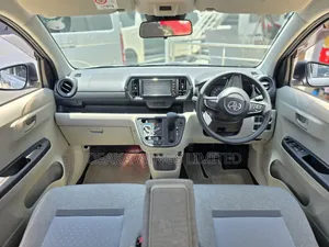 Toyota Passo 1.0 FWD 2019 Silver