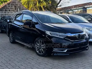 Honda Shuttle 1.5 Hybrid 2WD 2019 Black
