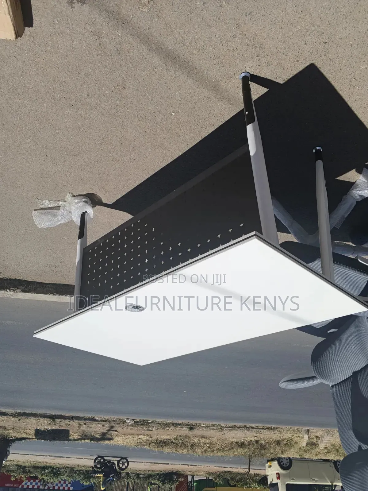 Modern Office Desk | Executive Computer Table With Privacy Panel .