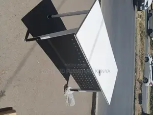 Modern Office Desk | Executive Computer Table With Privacy Panel .