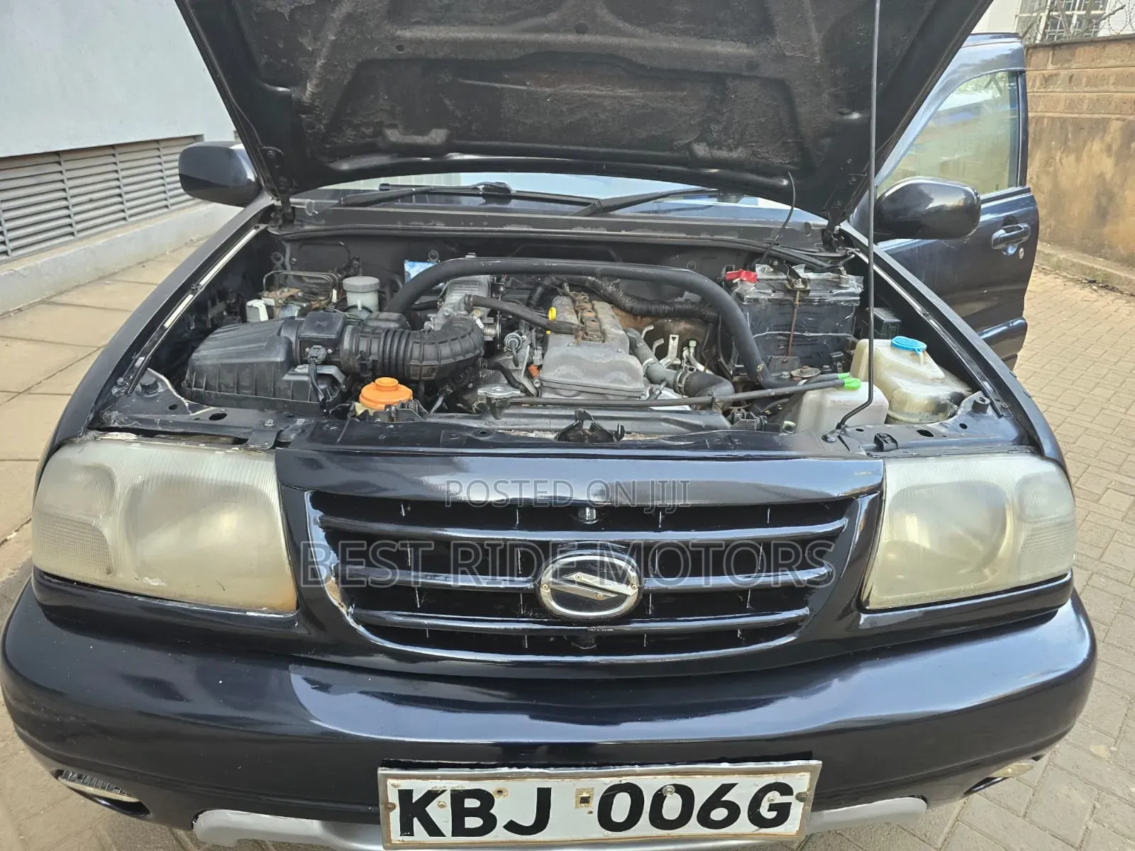 Suzuki Escudo 2004 Black