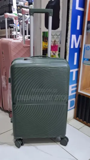 Durable Medium Rubber Suitcase 59cm