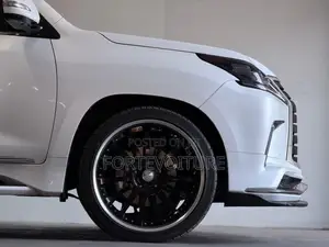 Lexus LX 2018 White