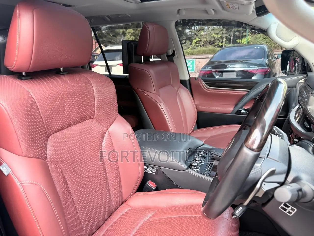 Lexus LX 2018 White