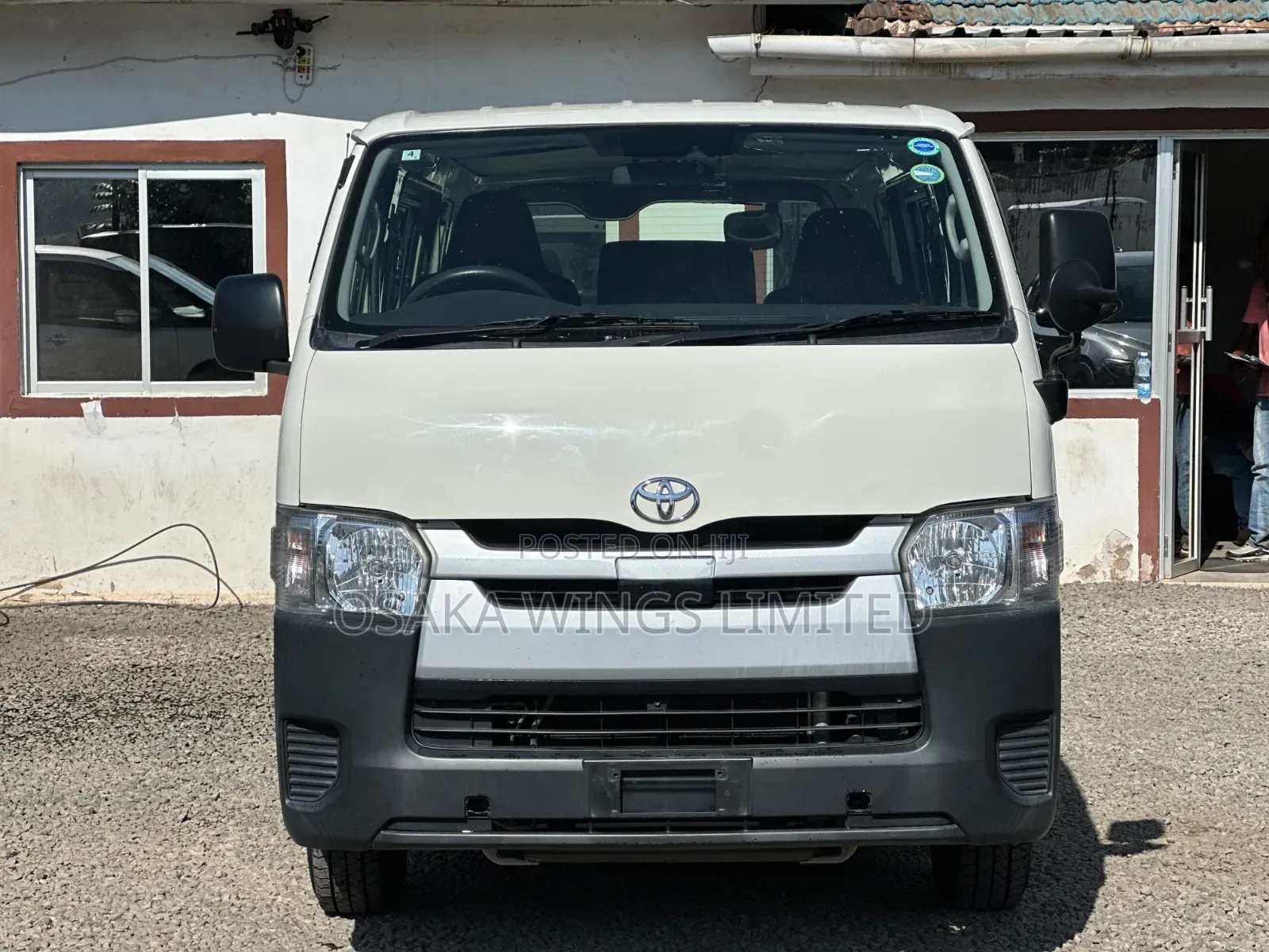 Toyota HiAce 2019 White
